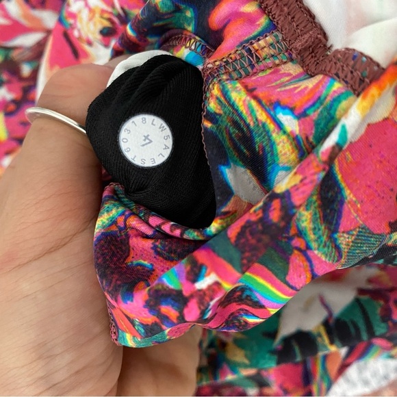 Lululemon Wunder Under Hi-Rise Tight *Nulux 28" - Picture 4 of 7